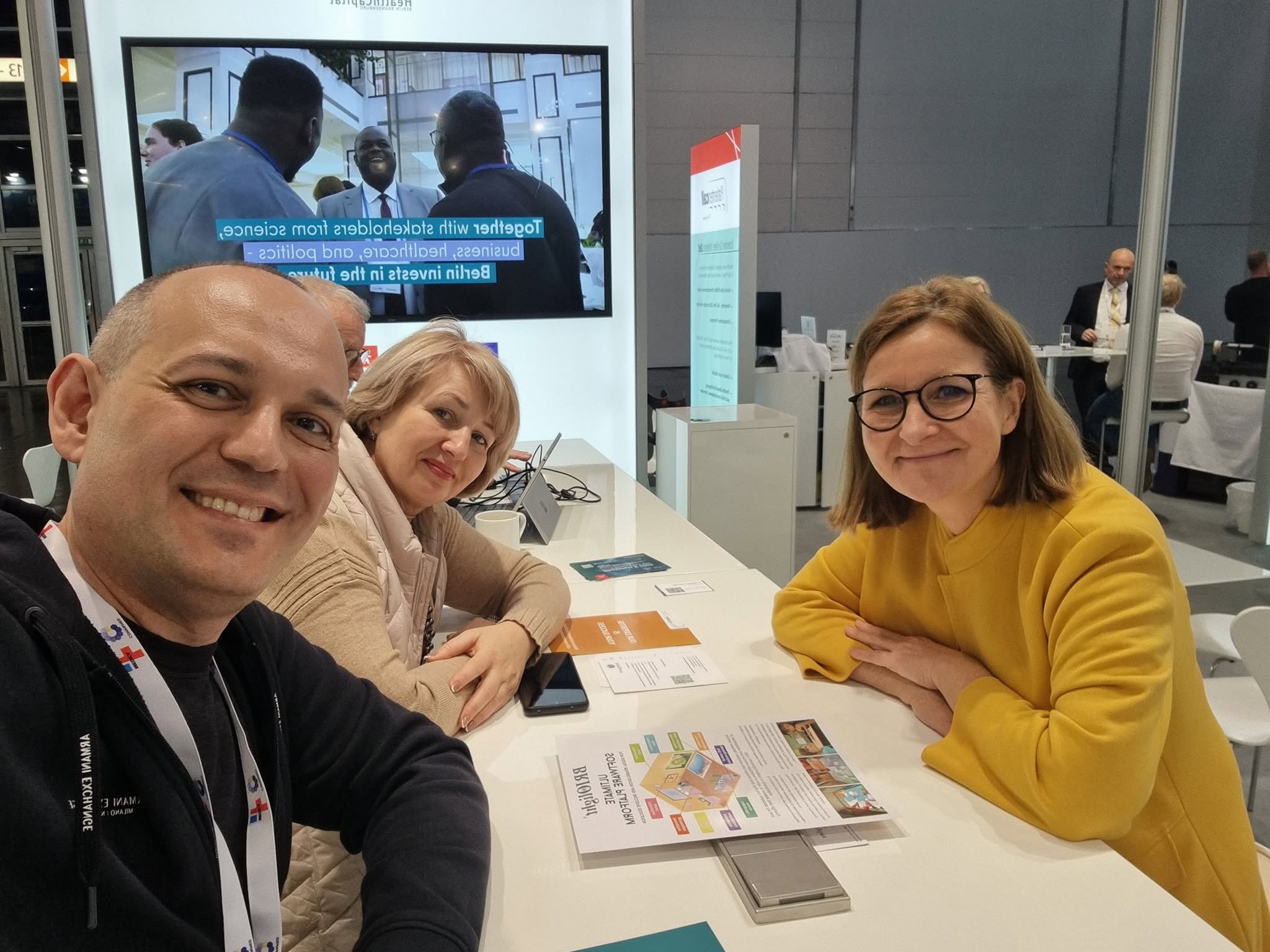 Briolight representatives meet international partners at an exhibition